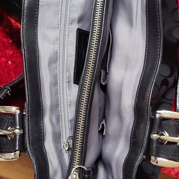 Coach Signature Satchel - Picture 16 of 16